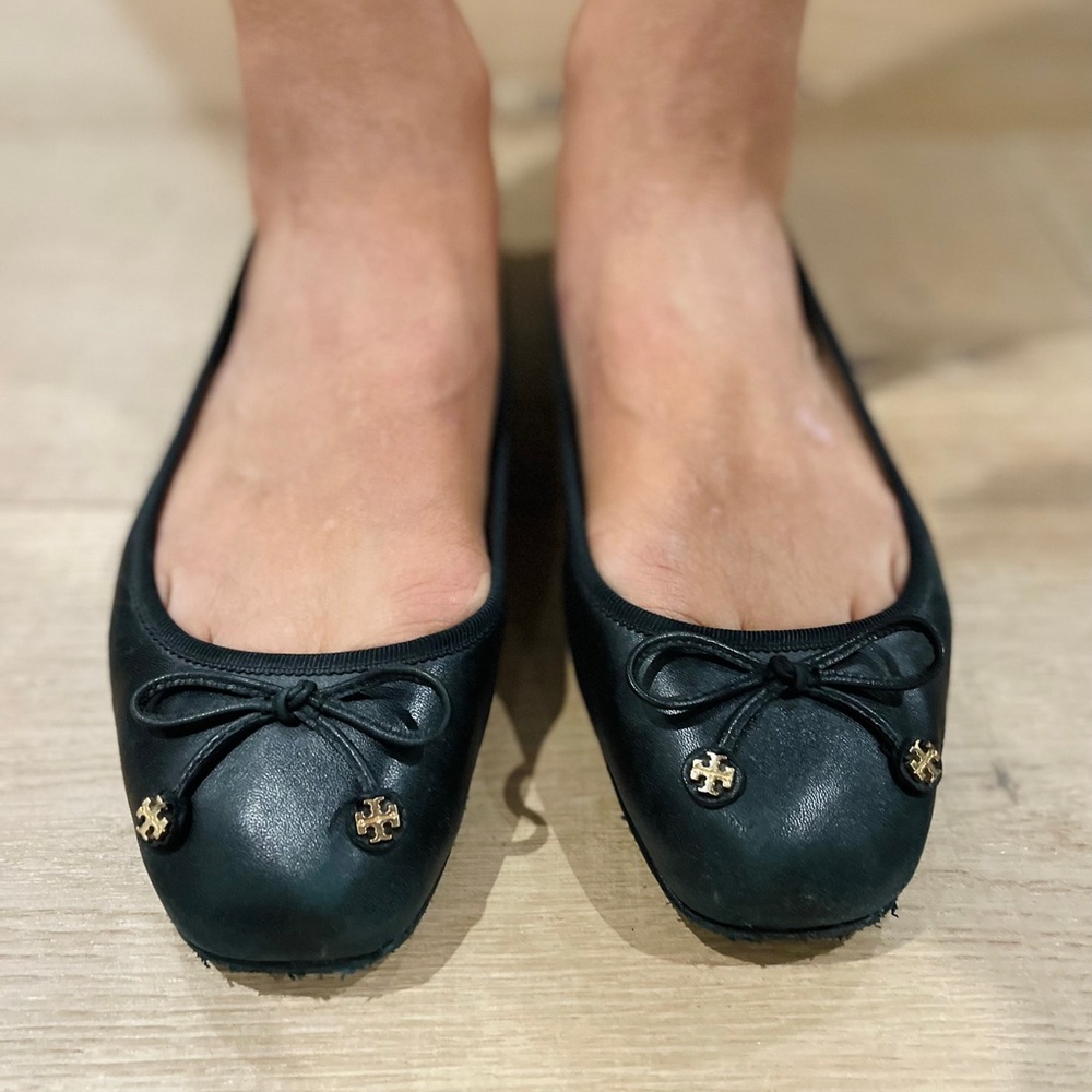 Tory Burch Black Leather Baller Flats